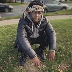 Meet your Posher, Charles